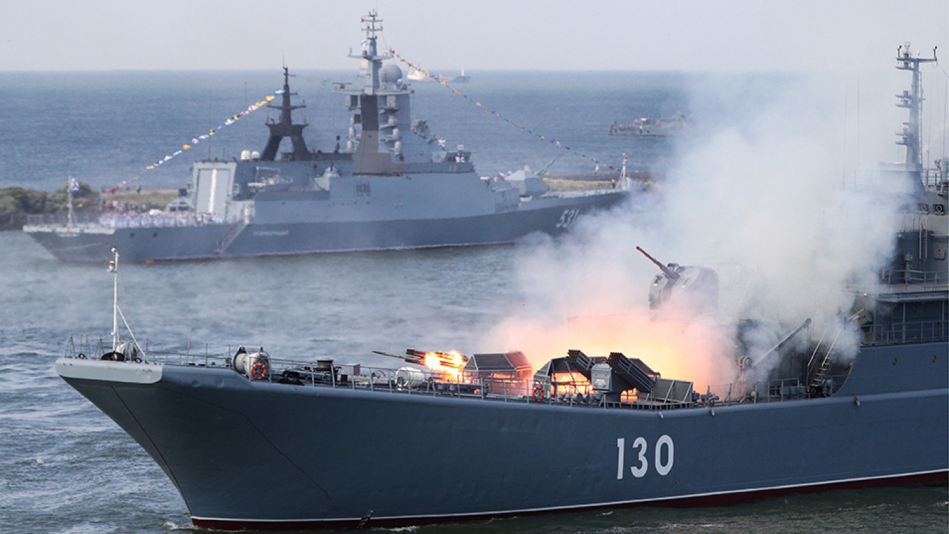 Over 10K Russian Troops Deployed for Baltic Naval Drills