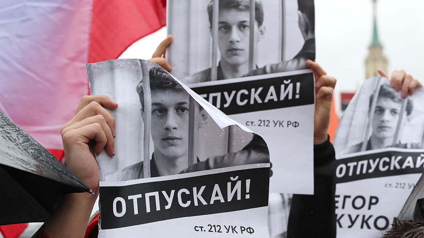 Moscow Student Protester Declared ‘Extremist’ Ahead of Verdict