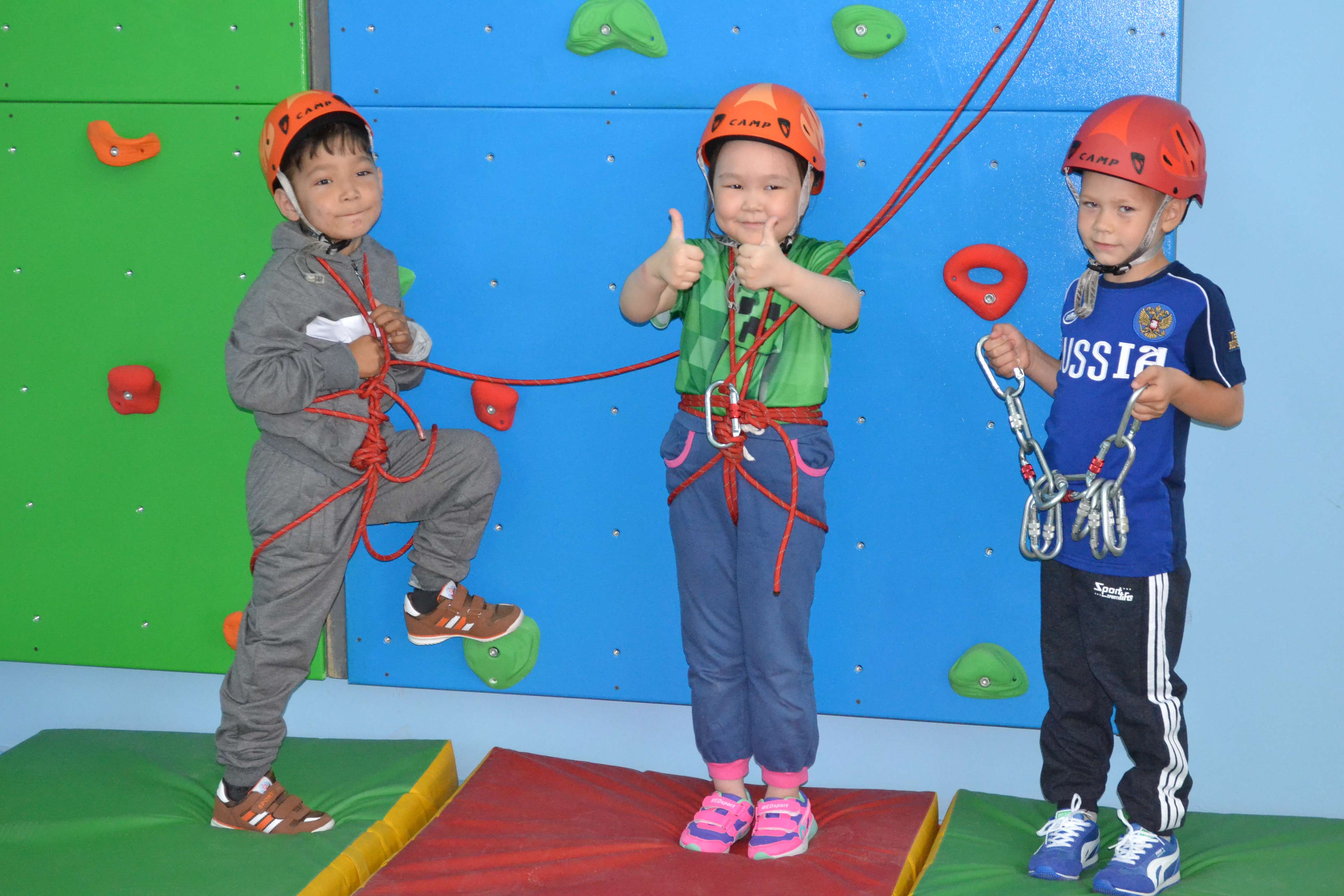 New climbing wall at earth’s end sponsored by Gazprom Dobycha Nadym