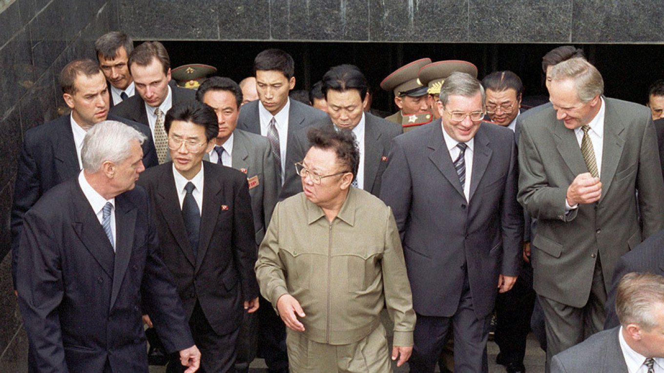 Russian City Installs Memorial to North Korea’s Kim Jong Il