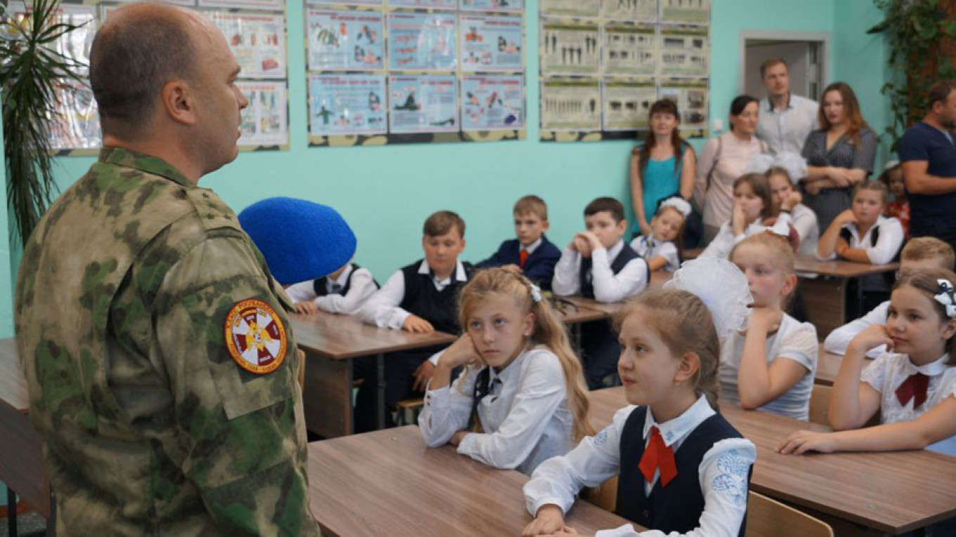 Russian National Guard Takes Over Siberian Schoolkids’ Education