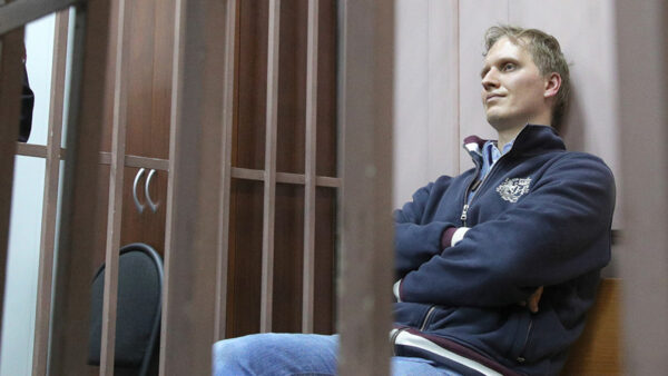 Calvey Case: While Two Foreigners Are Under House Arrest, Their Three Russian Colleagues Remain in Jail