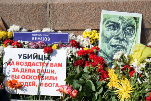 Kremlin Critic Navalny Debates Populism, Greta Thunberg and Russia’s Future at Nemtsov Forum