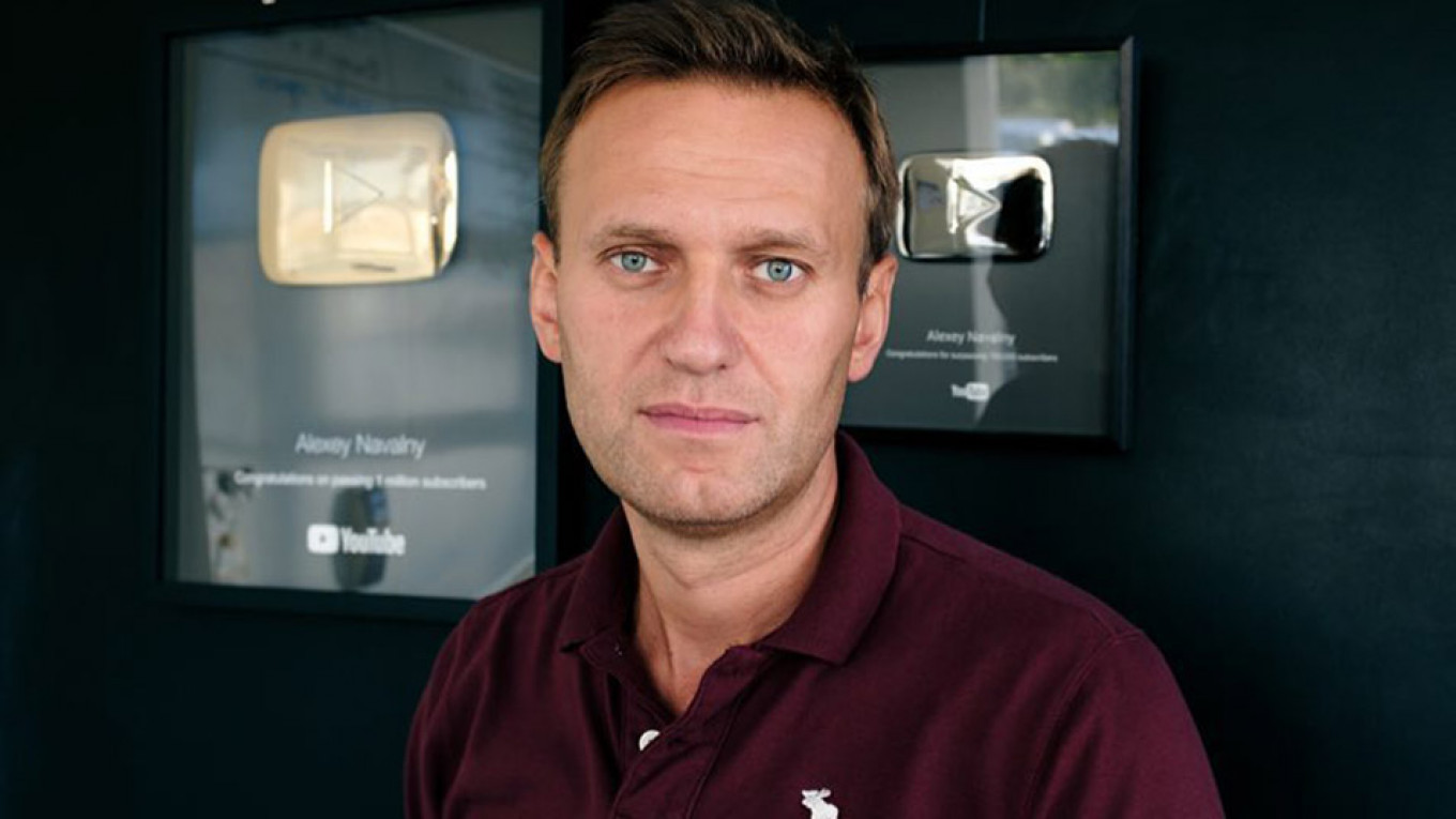 Kremlin Critic Navalny Says Prosecutors Want to Seize His Home