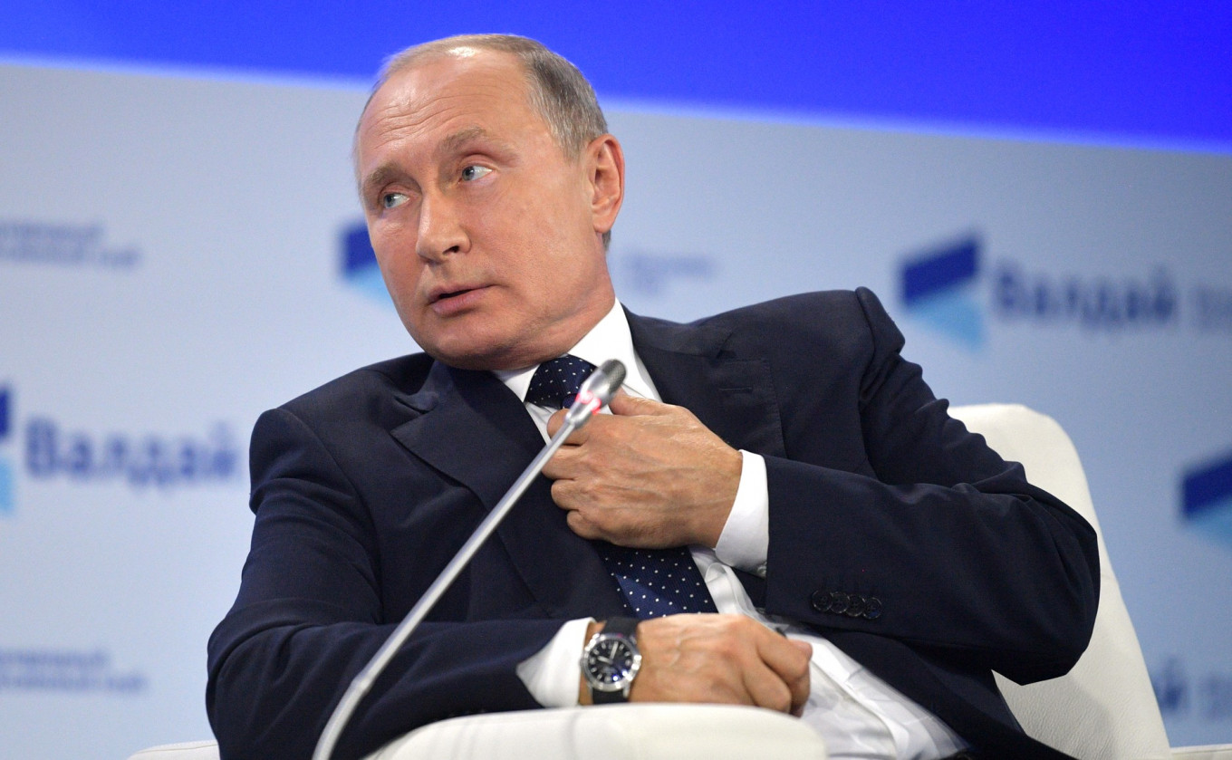 ‘Prompt, Disciplined, Meticulous’: Putin’s KGB Profile Declassified