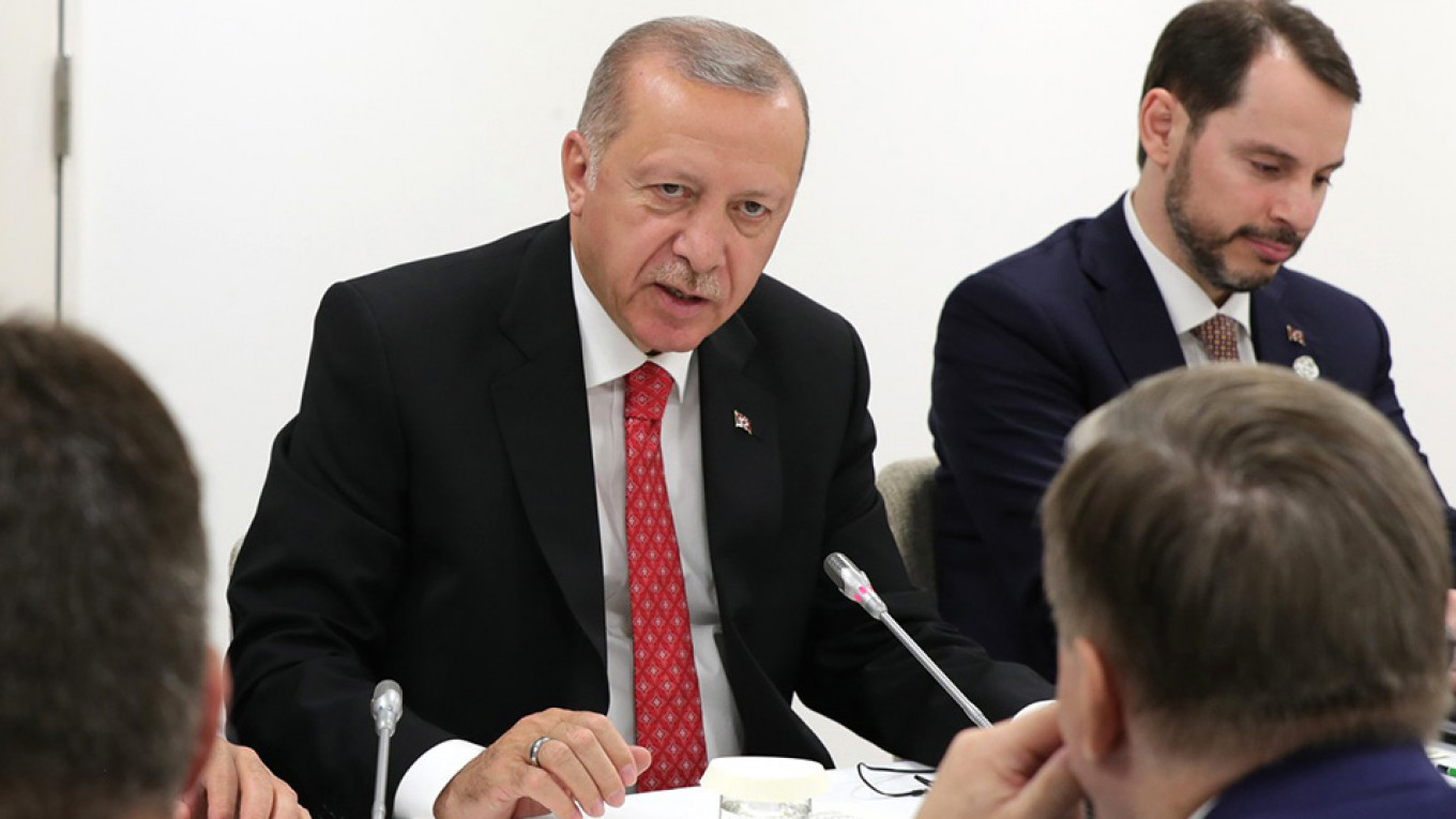 Putin Urges Turkey’s Erdogan Not to Harm Syria Peace Process – Kremlin