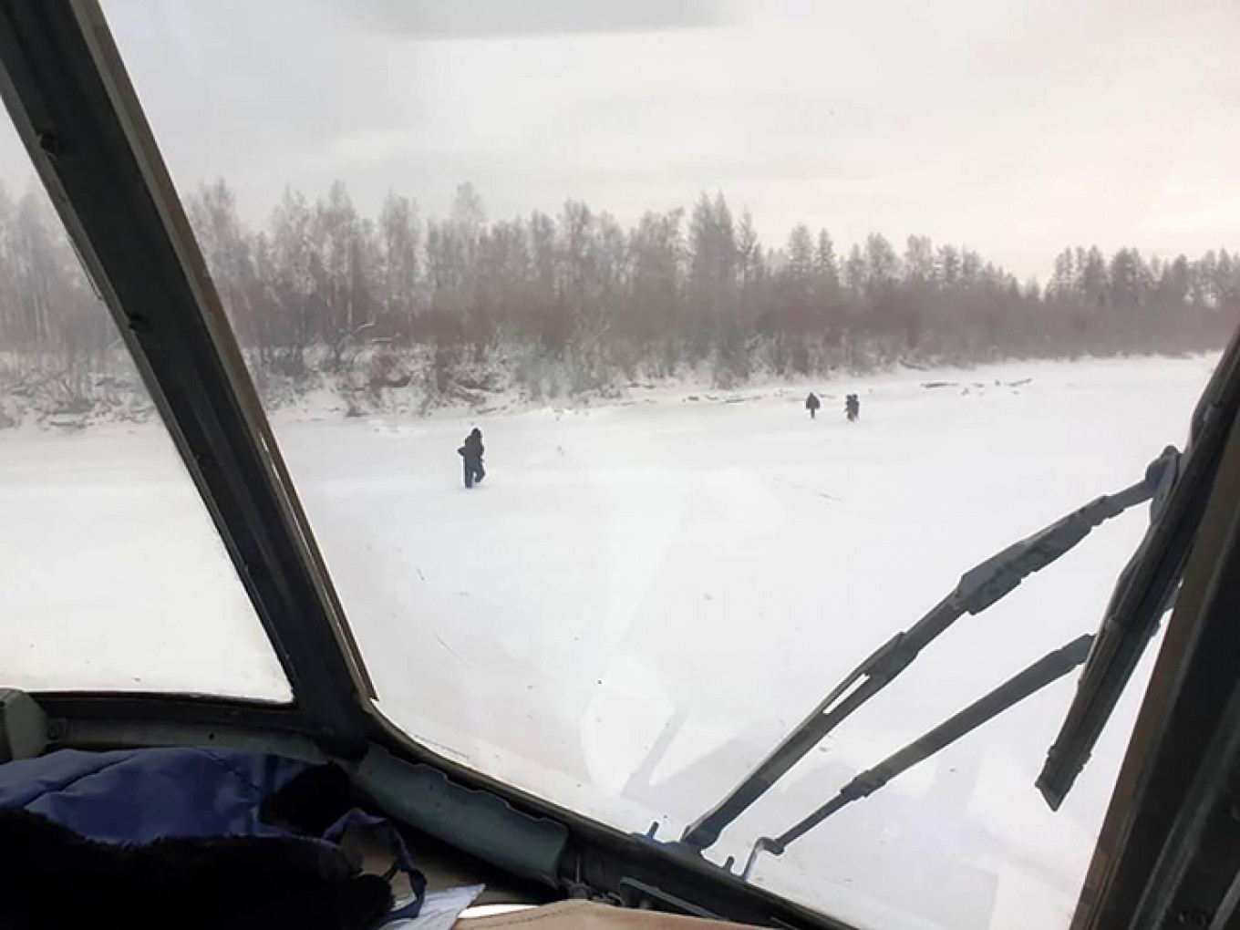 4 Russians Saved From Freezing Far North in Chance Encounter