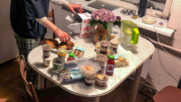 A Russian ‘Freegan’ Challenges Capitalism and Consumerism