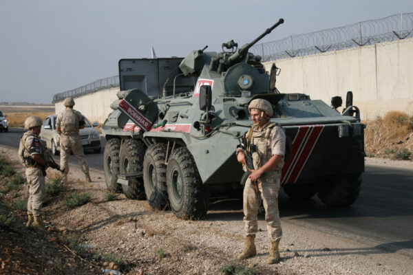 Turkey Hands Over 18 Syrian Soldiers After Coordination With Russian Authorities