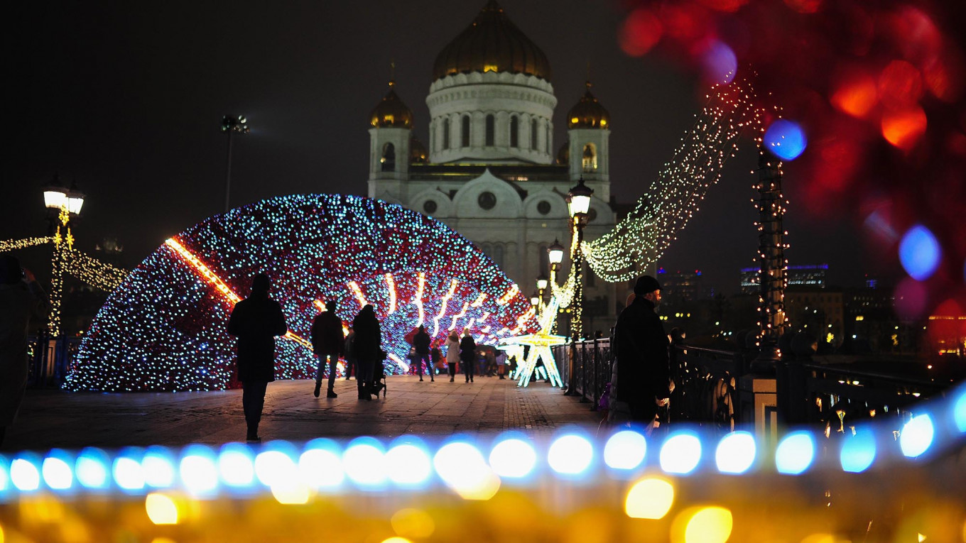 Moscow Is Ready to Celebrate the New Year