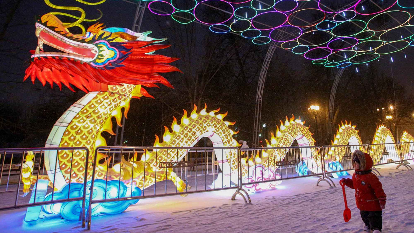 Moscow’s Magical Chinese Lantern Festival, in Photos