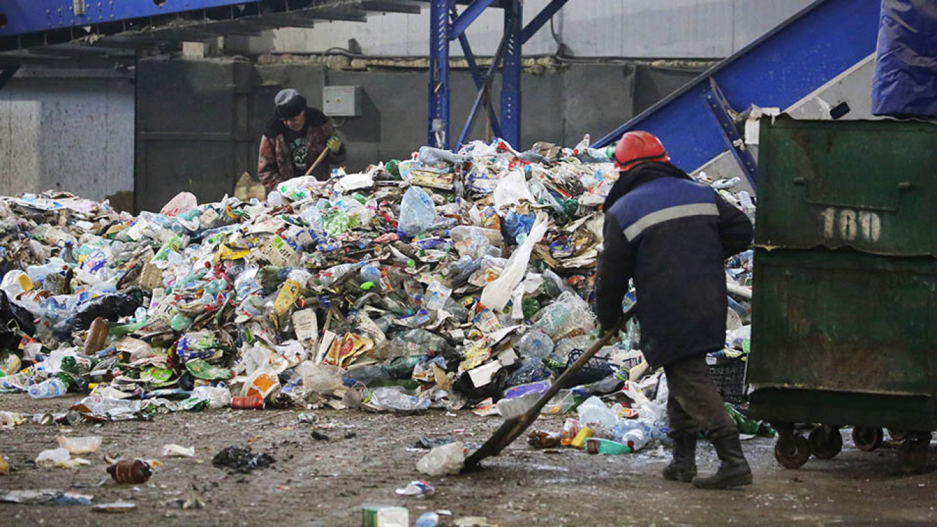 Moscow’s Trash Reform Equates Incineration With Recycling