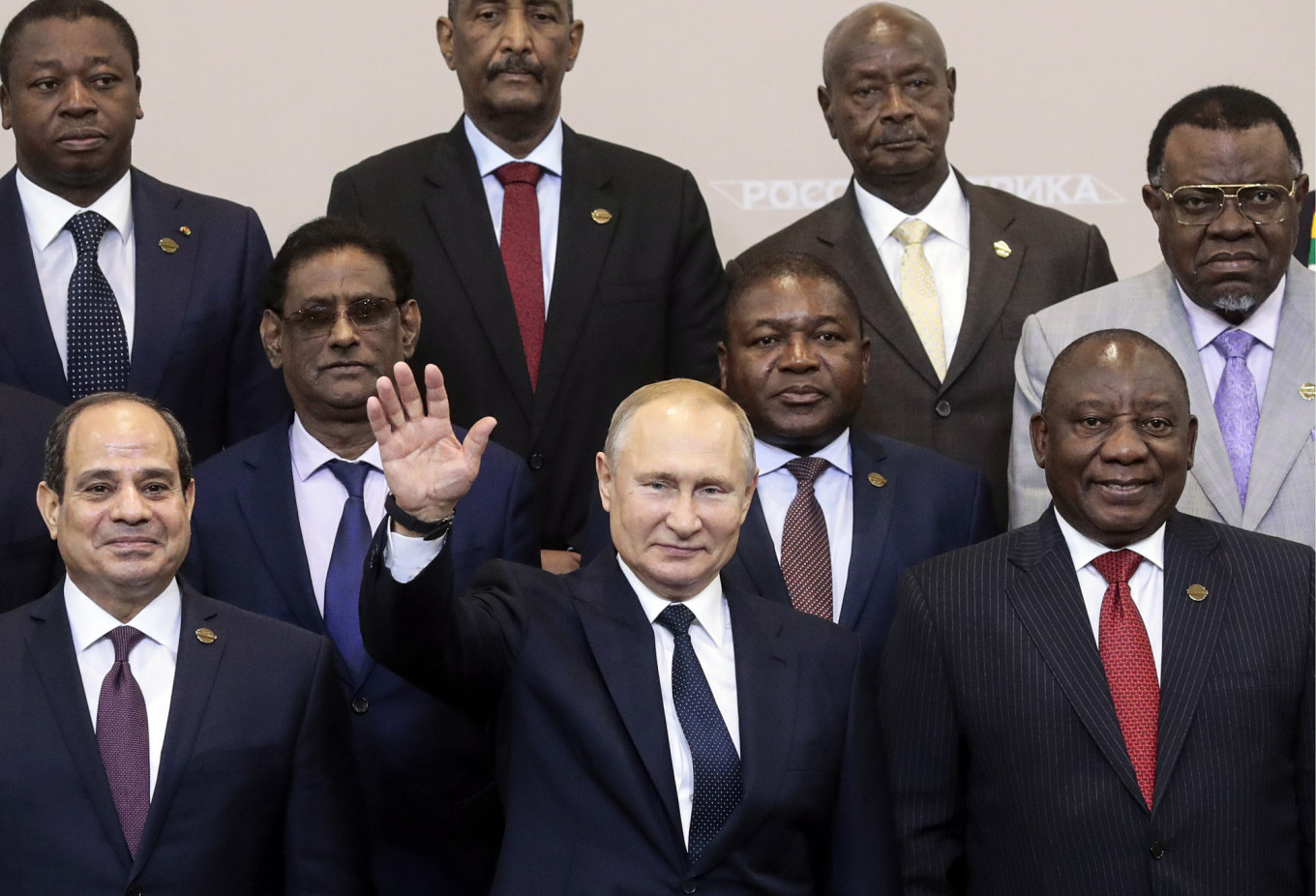 Russia Seeks to Lift Ban on ‘Blood Diamonds’ From African Ally