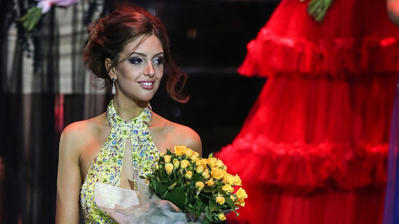Russian Beauty Queen Fears for Son’s Safety After Divorcing Malaysian King
