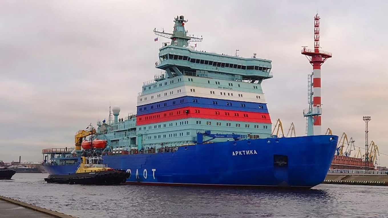 World’s Largest Nuclear Icebreaker Starts Sea Trials