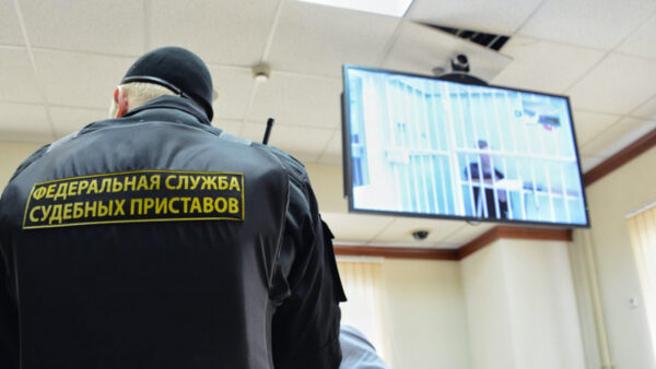 2 in 3 Russians Believe Russia Has Political Prisoners – Poll