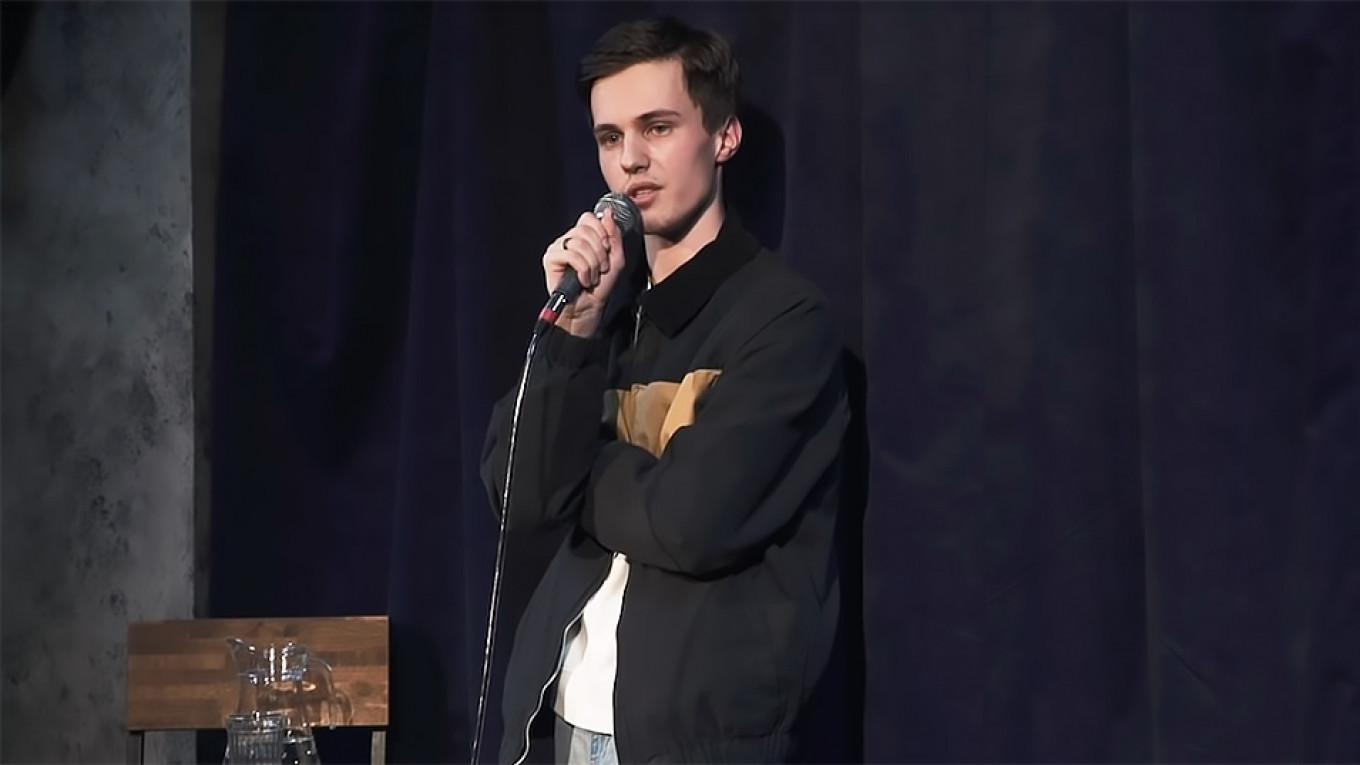 Popular Russian Stand-Up Comic Flees Russia After Police Probe