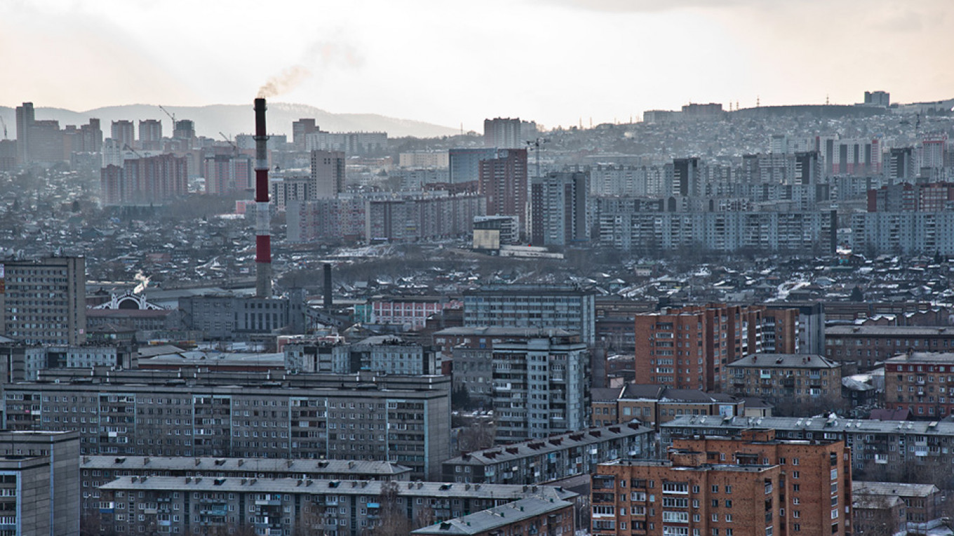 Black Smog Raises Siberian City’s Alarms