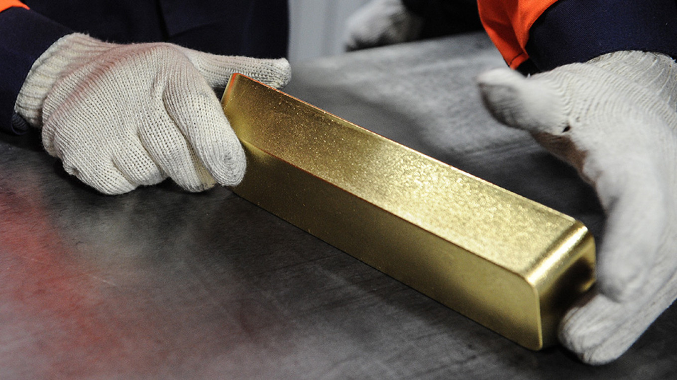 Britain Emerges as Near-Exclusive Buyer of Russian Gold
