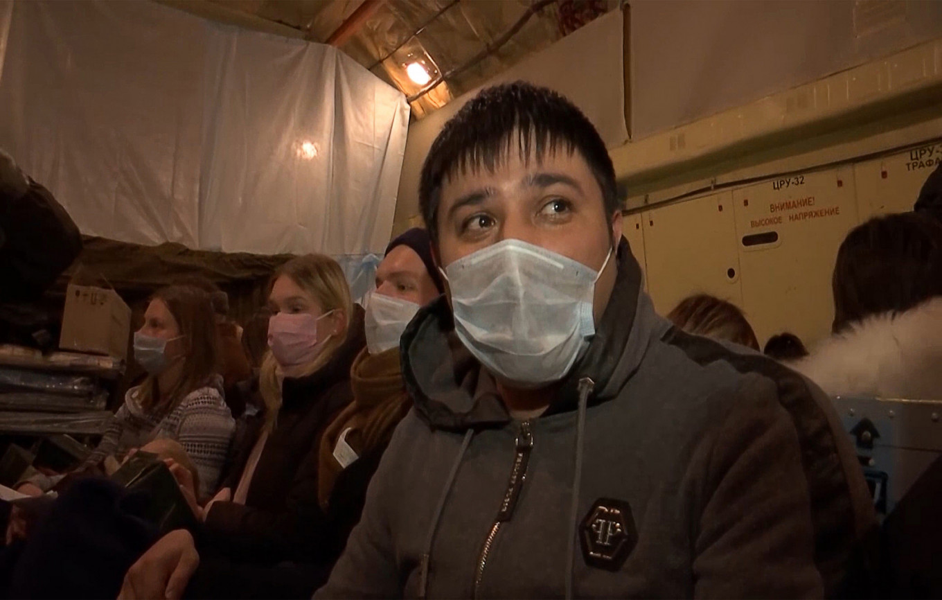 From Russia With Cabin Fever: Coronavirus Evacuees Compare Notes