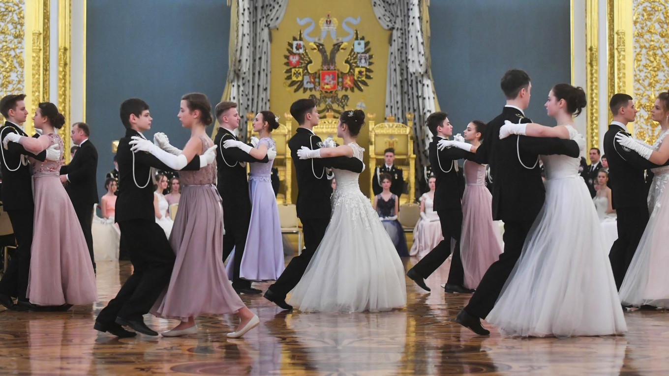 Grand Kremlin Palace Hosts Regal Ball for Young Cadets