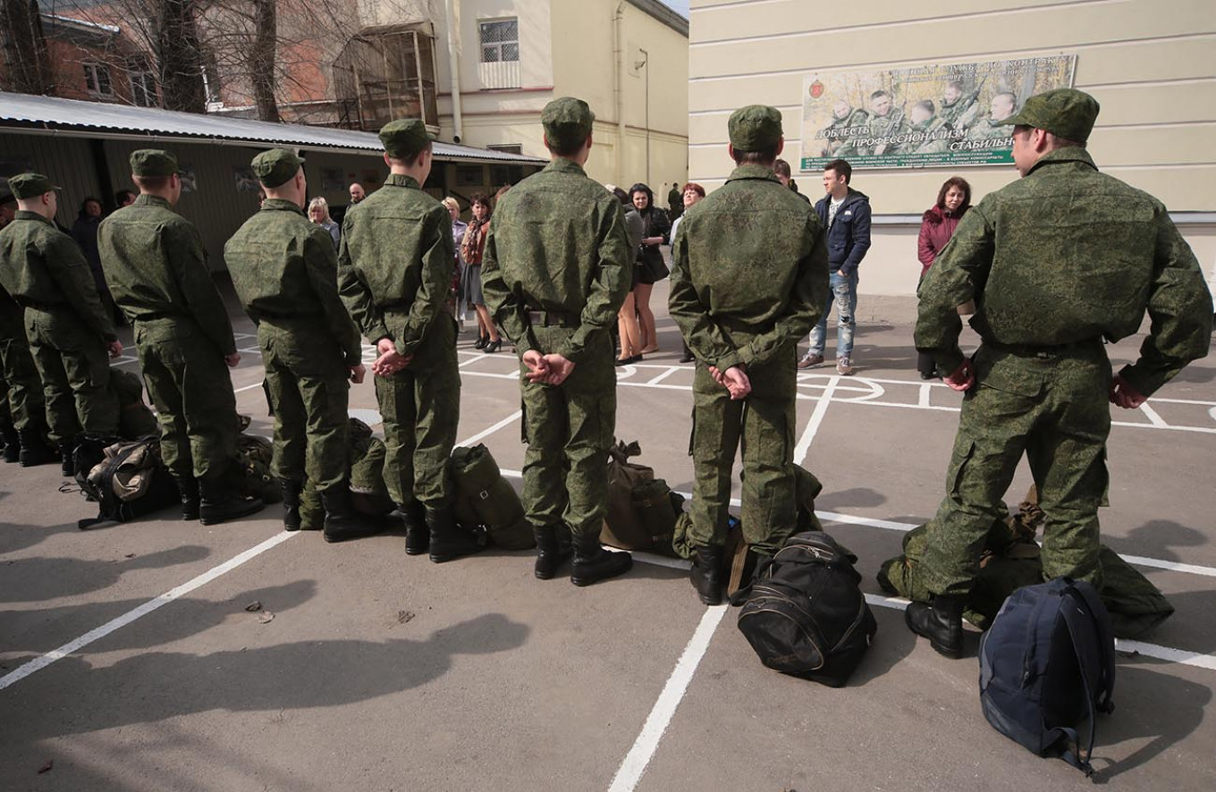 More Than a Decade After Military Reform, Hazing Still Plagues the Russian Army