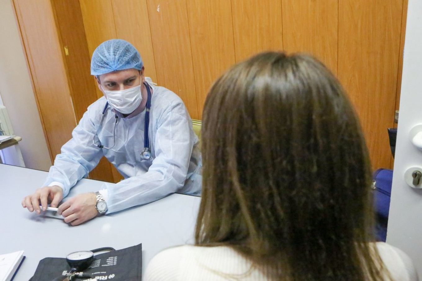 Moscow Deploys Facial Recognition in Mass Coronavirus Quarantine