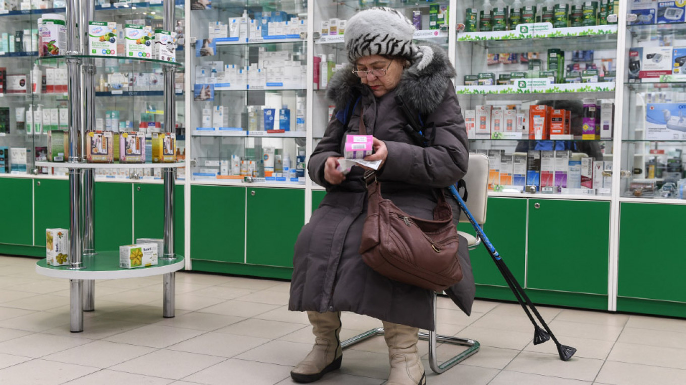 ‘People Could Lose Their Lives’: Medicine Shortages in Russia Have Left Patients Fending for Themselves