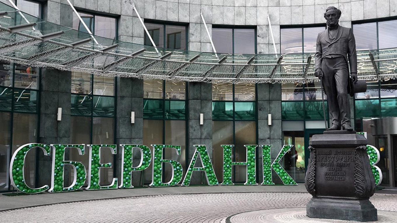 Russia to Tap ‘Rainy Day Fund’ to Buy Central Bank’s Stake in Sberbank