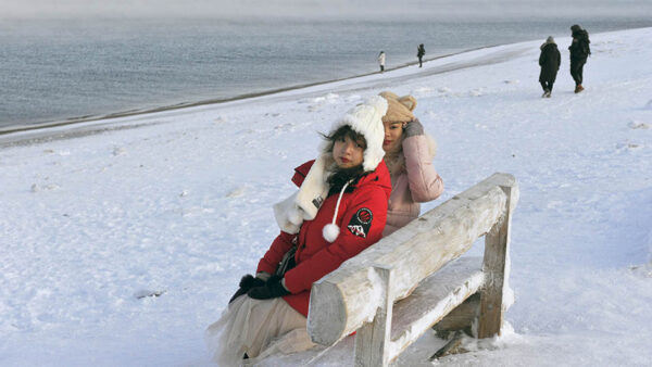 Virus Fallout Hits Lake Baikal as Chinese Tourists Stay Away