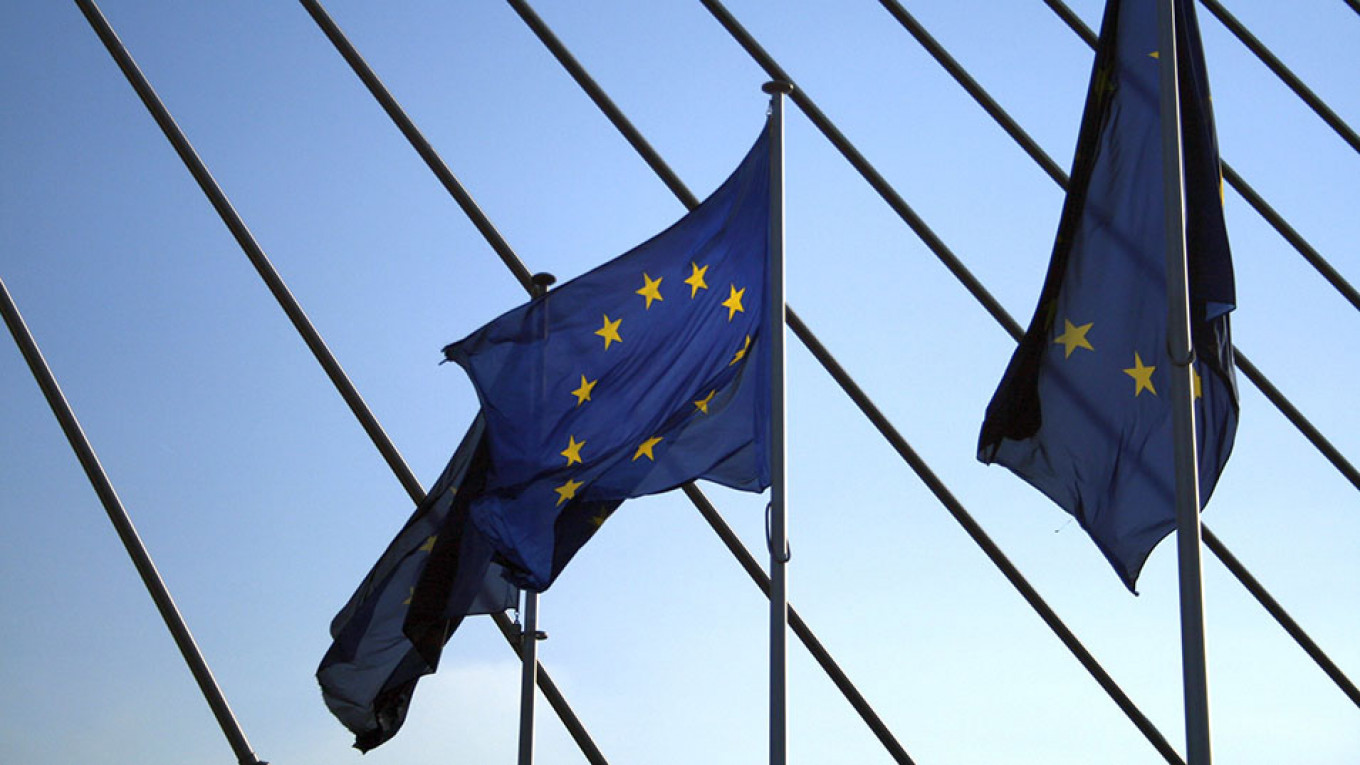 EU Considers Sanctions Against Chinese, Russian Groups Over Hacking