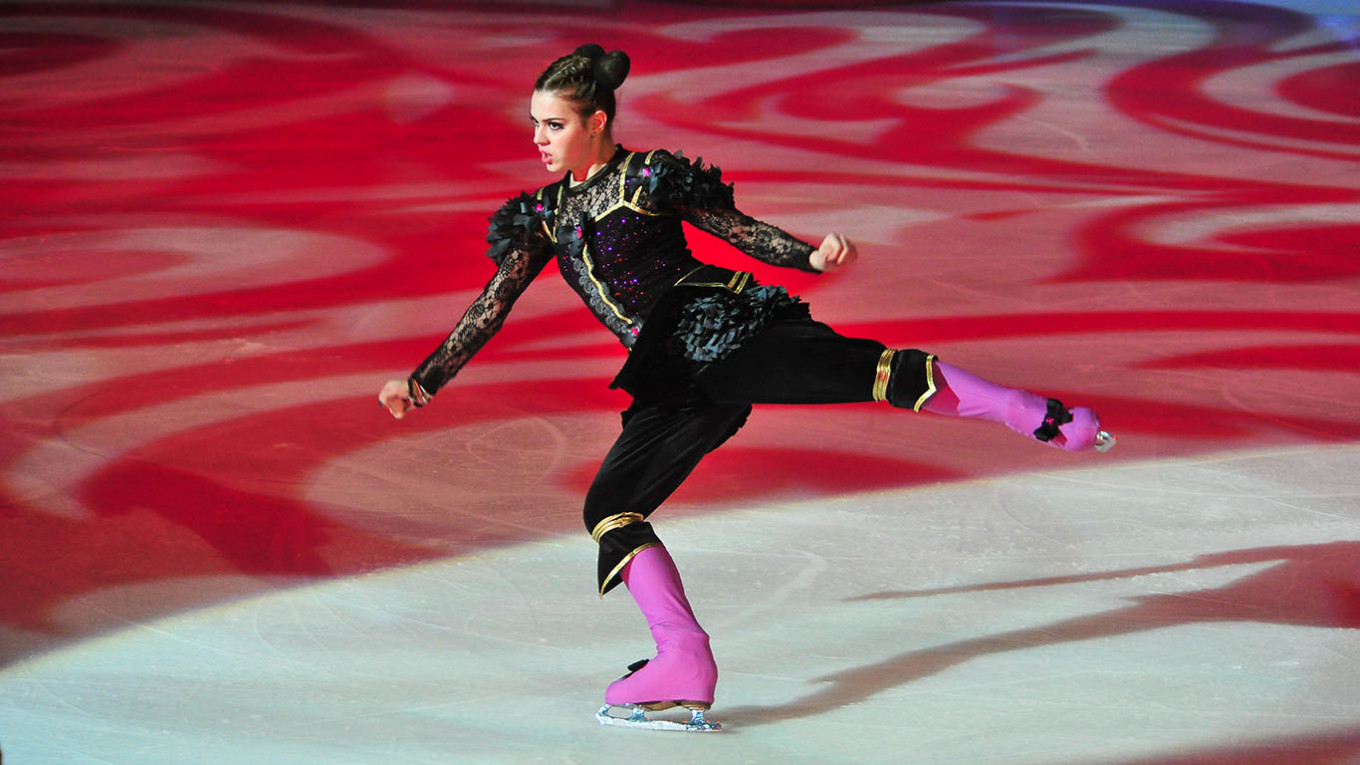 Russian Olympic Figure Skating Champion Sotnikova Retires