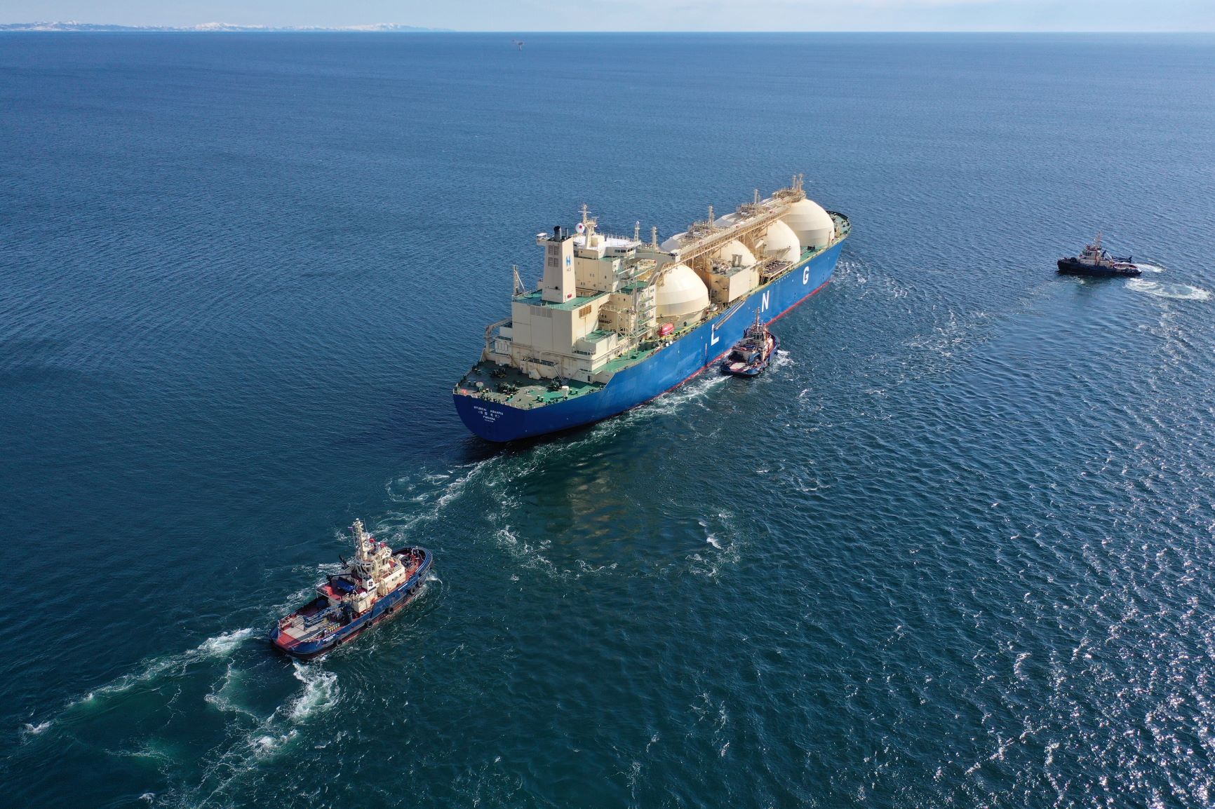 Sakhalin Energy Offloaded 1,800th Standard LNG Cargo