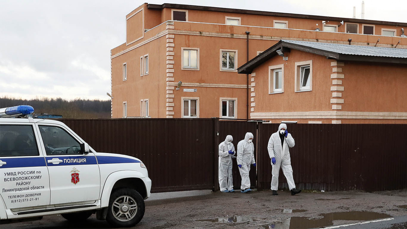 Over 100 Migrant Workers Infected Near St. Petersburg