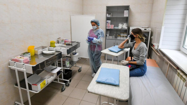 14% of Healthy Russians Have Coronavirus Antibodies, Private Lab Says