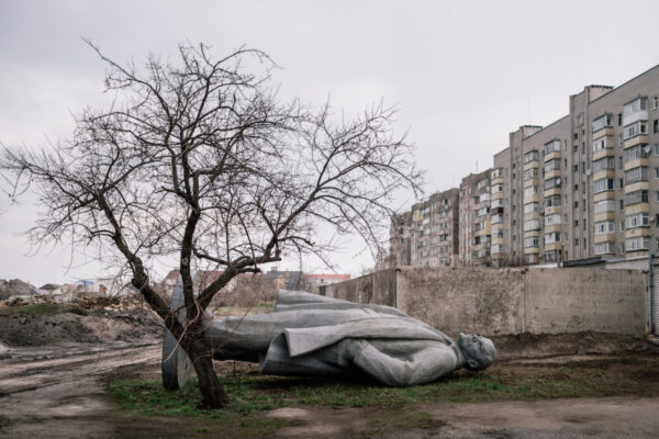 5 Years After Decommunization: Speaking With the Creators of “Looking for Lenin”