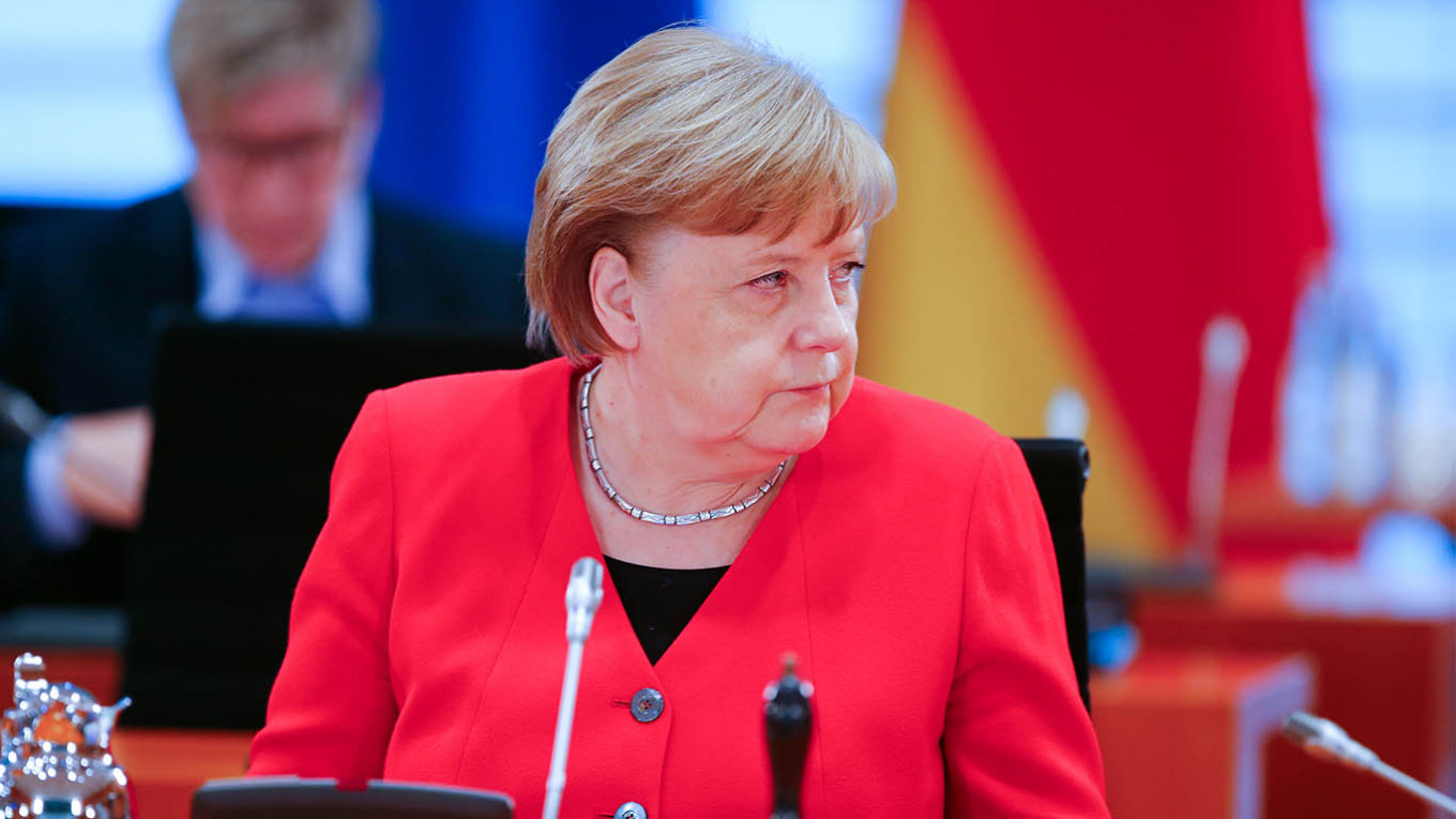 Merkel Cites ‘Hard Evidence’ Russian Hackers Targeted Her