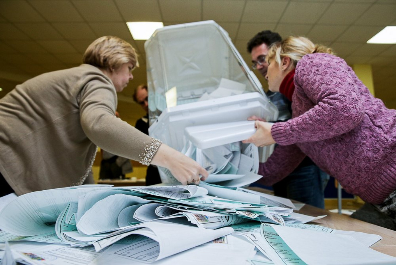 Russia to Allow Remote Voting for Putin’s Constitutional Amendments