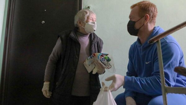 Russians Give More to Charity During Coronavirus Lockdown: Study