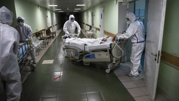 Russia’s Coronavirus Cases Surpass 290K as New Infections Slow Down