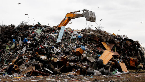 Putin’s Inner Circle Corners $30Bln Garbage Reform Market – Report