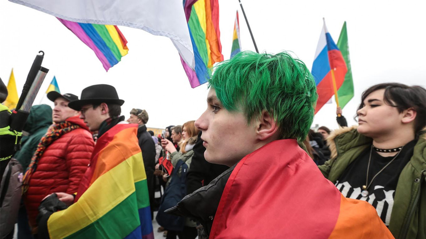 Quarantined With Family, Russia’s LGBT Youth Face New Struggles