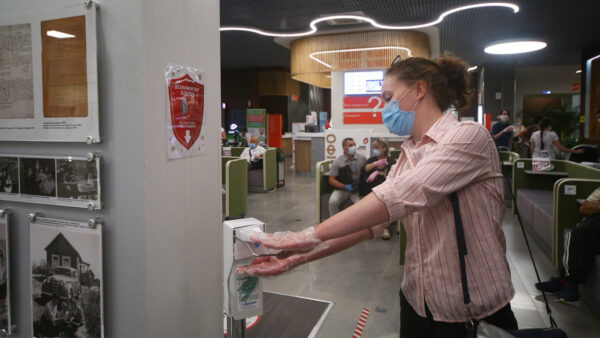 Russia Approaches 930K Coronavirus Cases