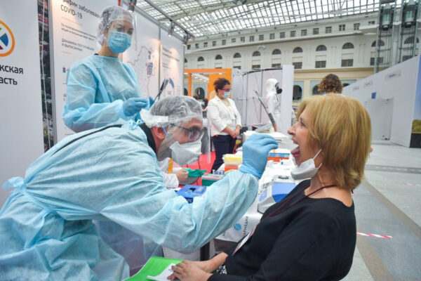 Russia’s Official Coronavirus Cases Rise by Less Than 5K