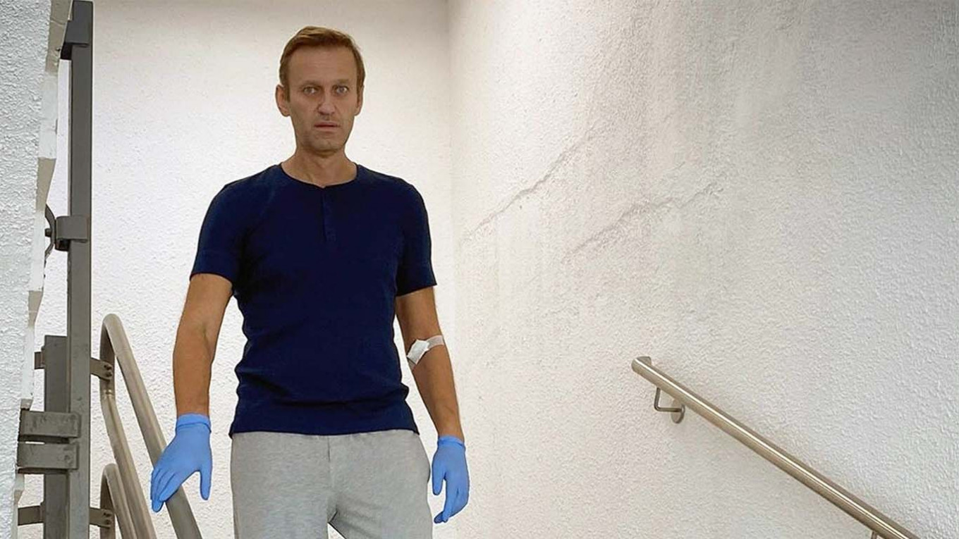 Russia Seizes Kremlin Critic Navalny’s Apartment