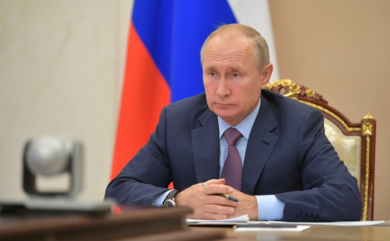 Putin Proposes One-Year Extension of New START Treaty