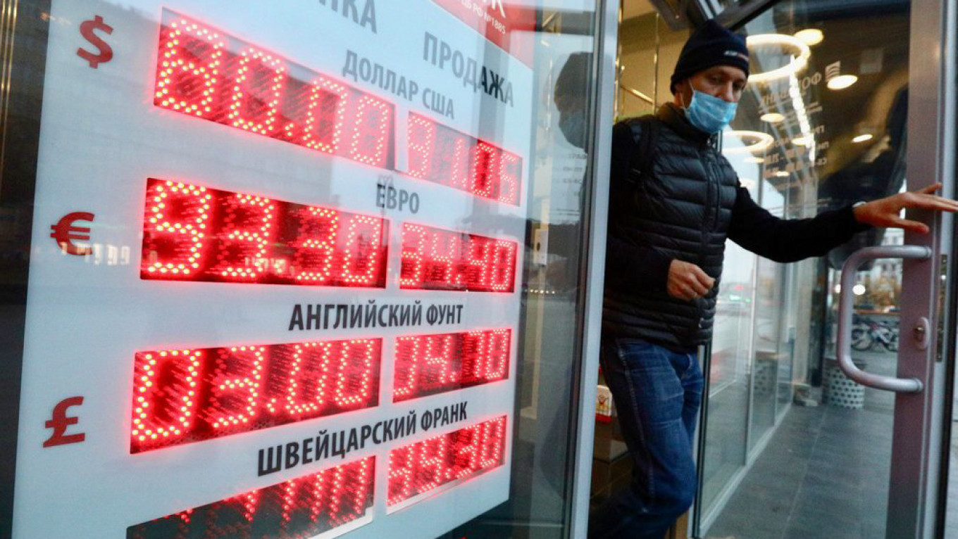 Russian Ruble, Stocks Surge on Vaccine Optimism