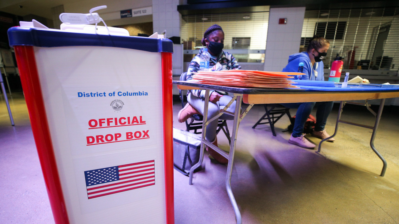 Russia’s Election Panel Criticizes ‘Alarming’ U.S. Mail-in Vote