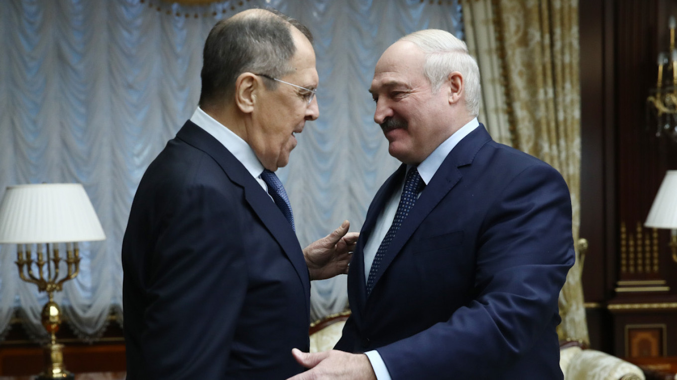Russia’s Top Diplomat Accuses West of Meddling in Belarus