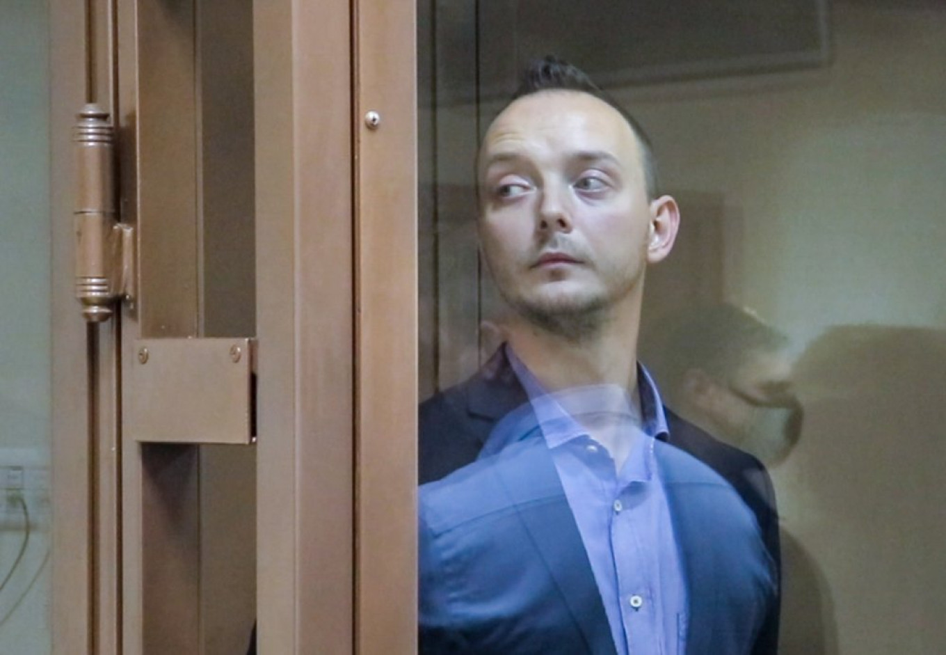 Jailed Russian Ex-Journalist Safronov Kept in Jail Pending Treason Trial